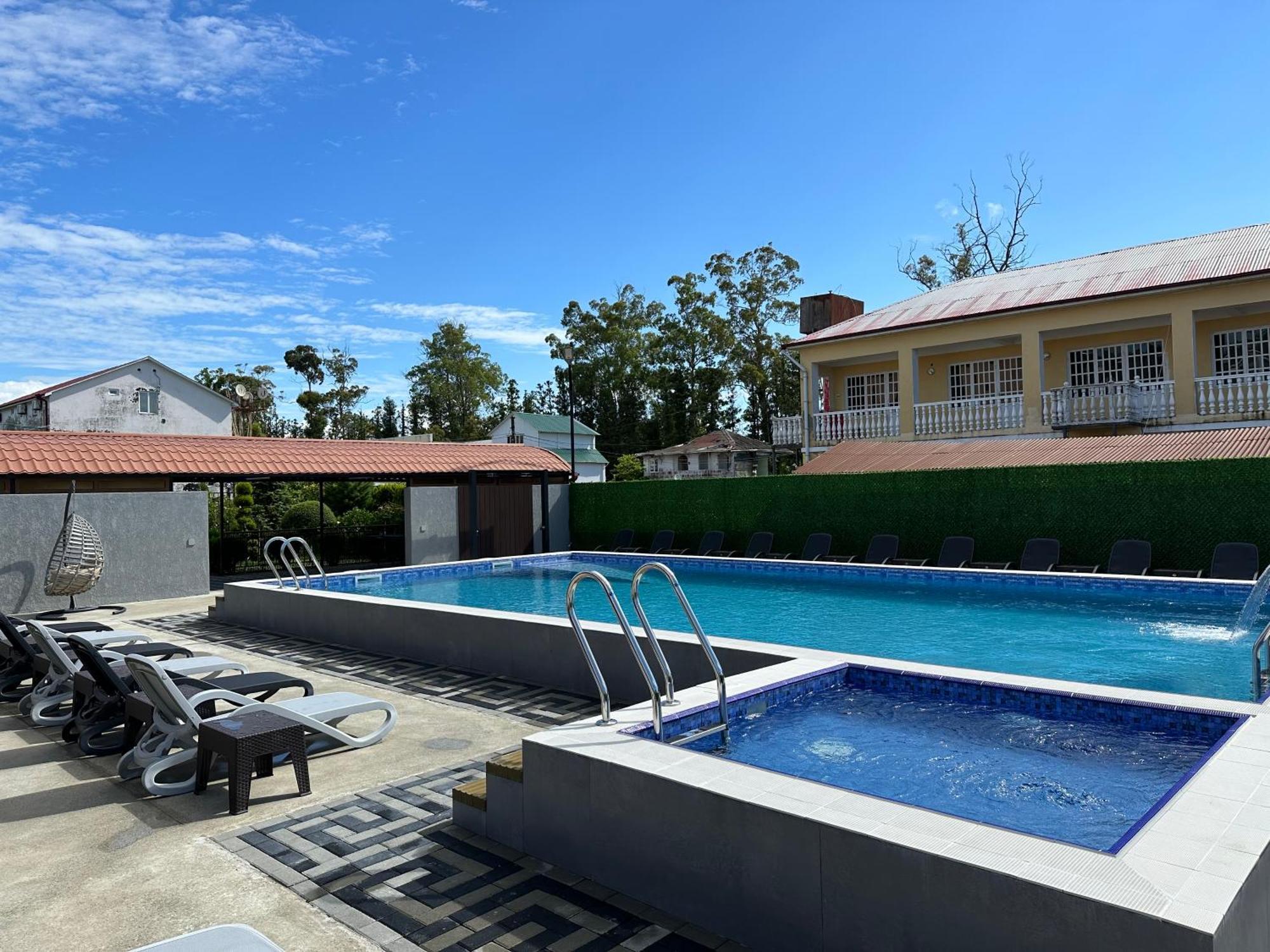Hotel Lion Ureki Bagian luar foto