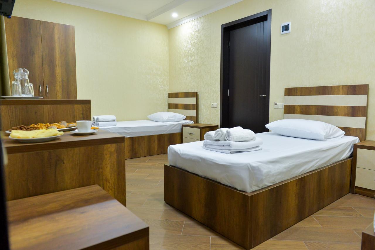 Hotel Lion Ureki Bagian luar foto