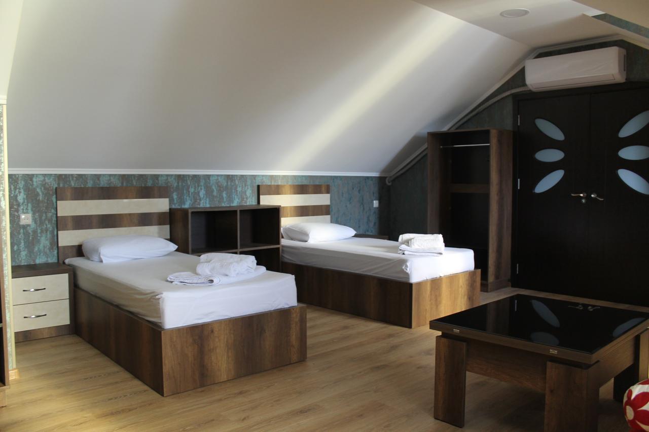 Hotel Lion Ureki Bagian luar foto